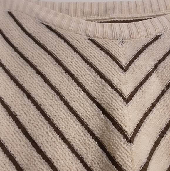 SOLD - Picture 9 of 12